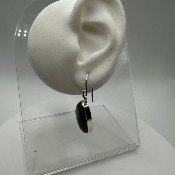 Flashy labradorite, oval cabochon dangle earrings in stamped .925! - Picture 2 of 7